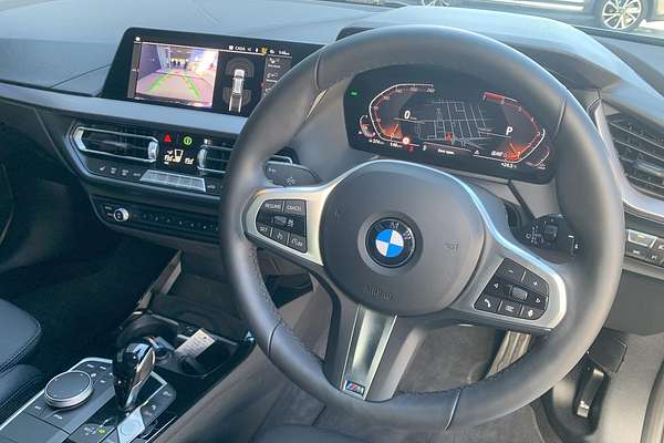 2024 BMW 1 Series 118i M Sport F40