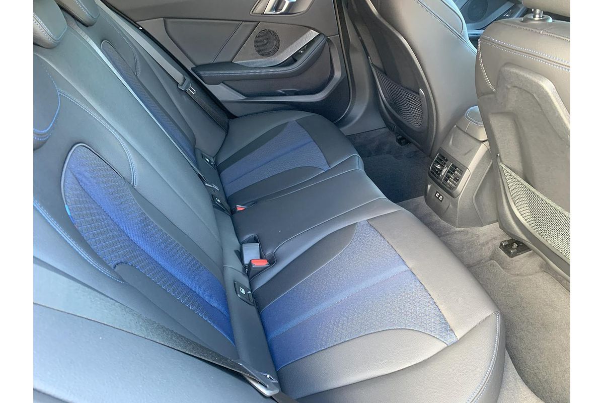2024 BMW 1 Series 118i M Sport F40