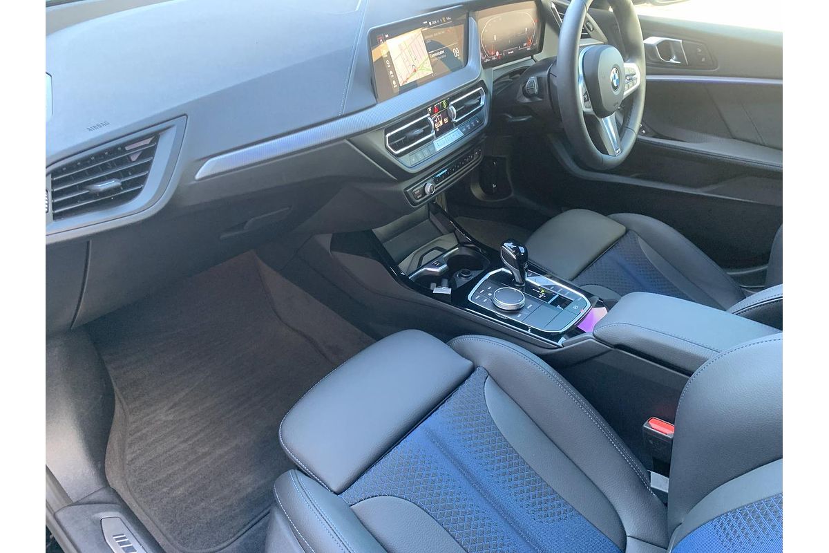 2024 BMW 1 Series 118i M Sport F40