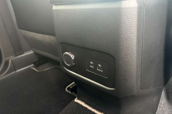 2025 Mitsubishi Triton GSR MV 4X4