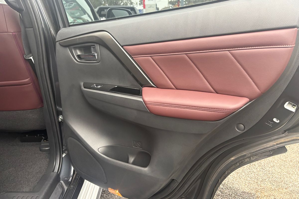 2025 Mitsubishi Pajero Sport GSR QG
