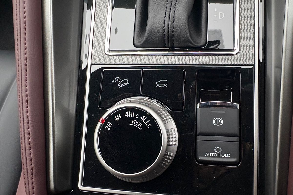 2025 Mitsubishi Pajero Sport GSR QG
