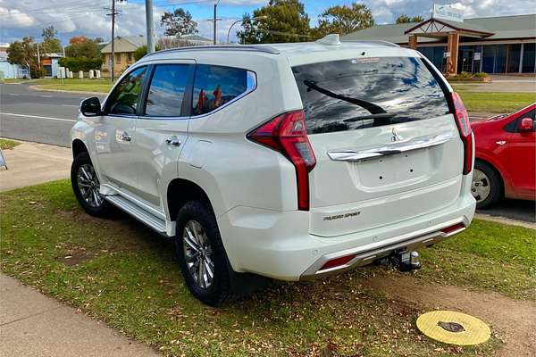 2022 Mitsubishi Pajero Sport GLX QF