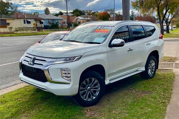 2022 Mitsubishi Pajero Sport GLX QF