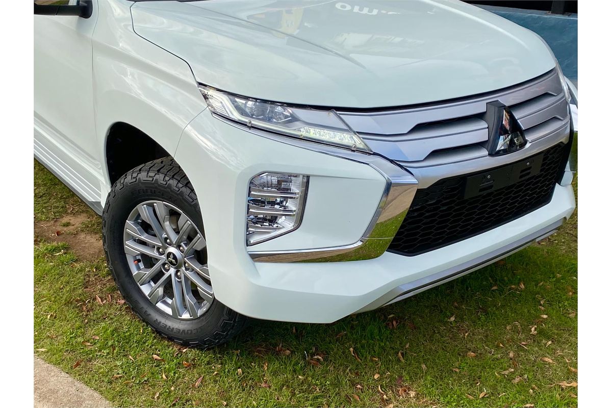 2022 Mitsubishi Pajero Sport GLX QF