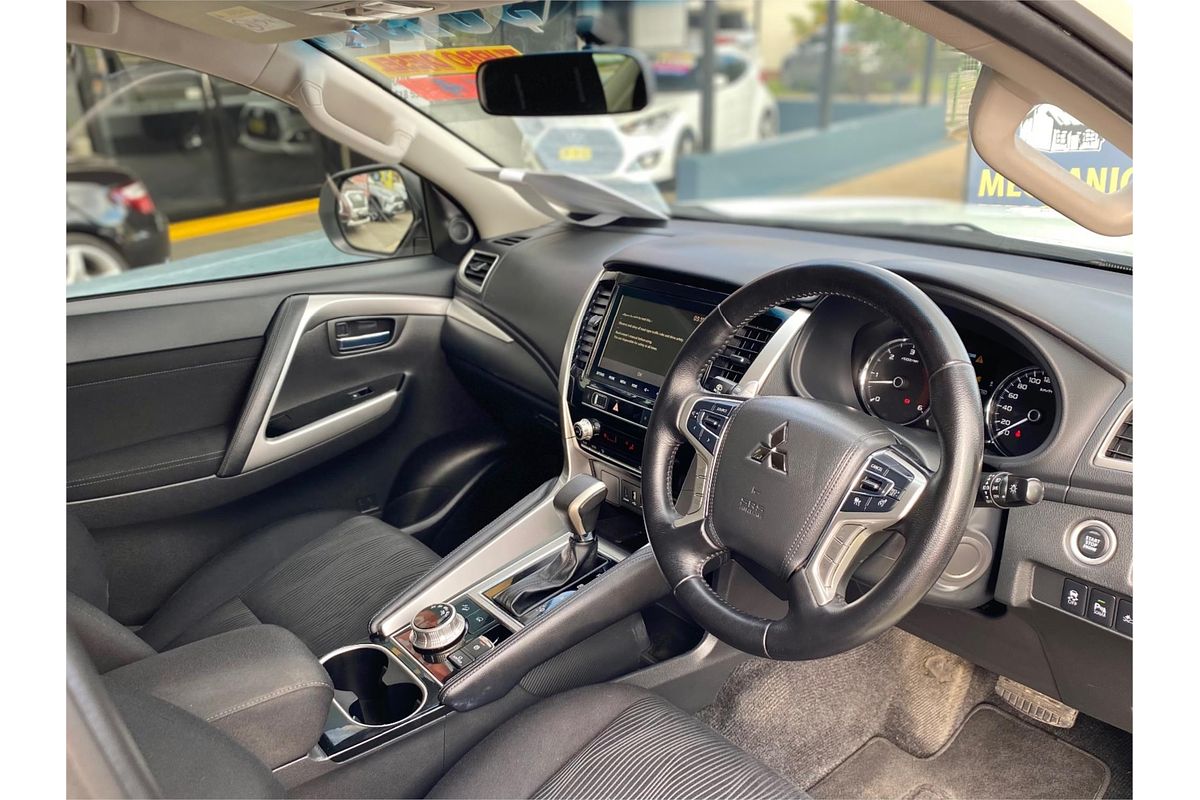 2022 Mitsubishi Pajero Sport GLX QF