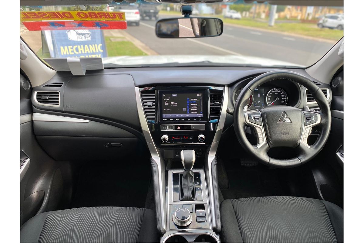 2022 Mitsubishi Pajero Sport GLX QF
