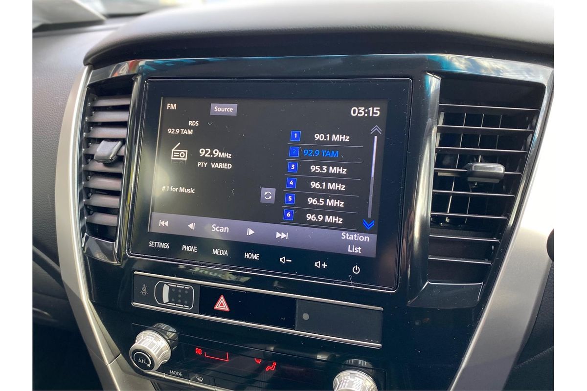 2022 Mitsubishi Pajero Sport GLX QF