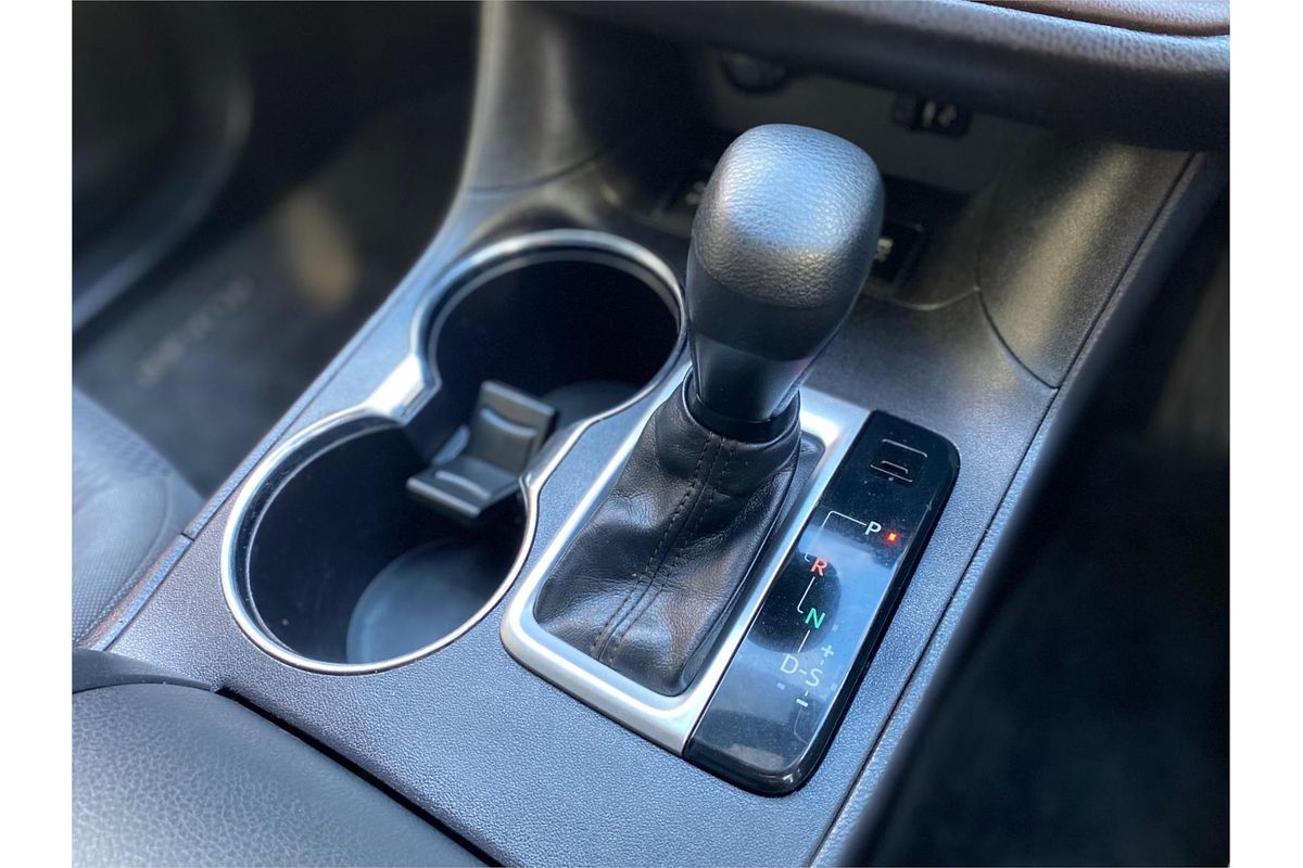 2014 Toyota Kluger GX GSU55R
