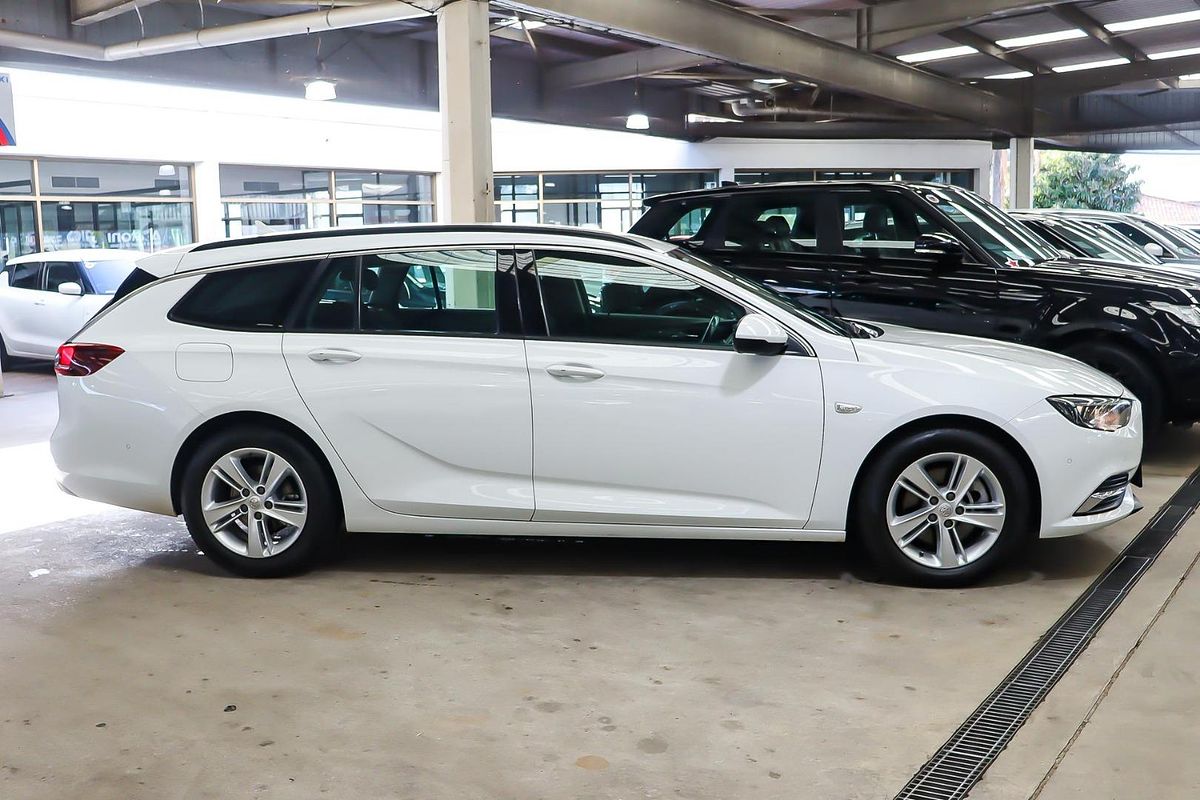 2019 Holden Commodore LT ZB