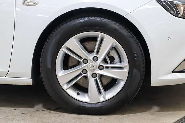 2019 Holden Commodore LT ZB