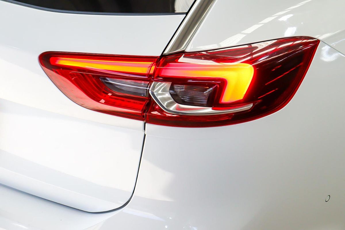 2019 Holden Commodore LT ZB