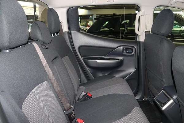 2020 Mitsubishi Triton GLS MR 4X4