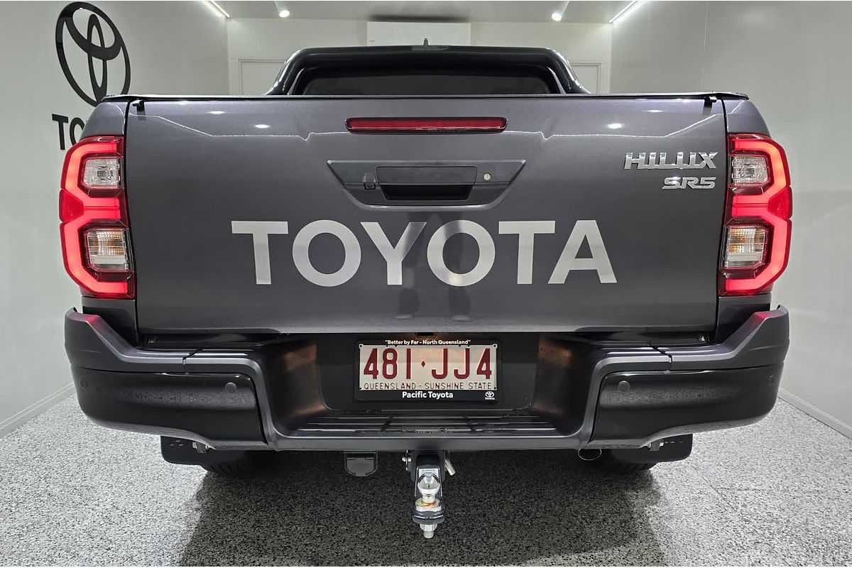 2024 Toyota Hilux Hilux 4x4 SR5 2.8L T Diesel Automatic Double Cab 48V GUN126R 4X4