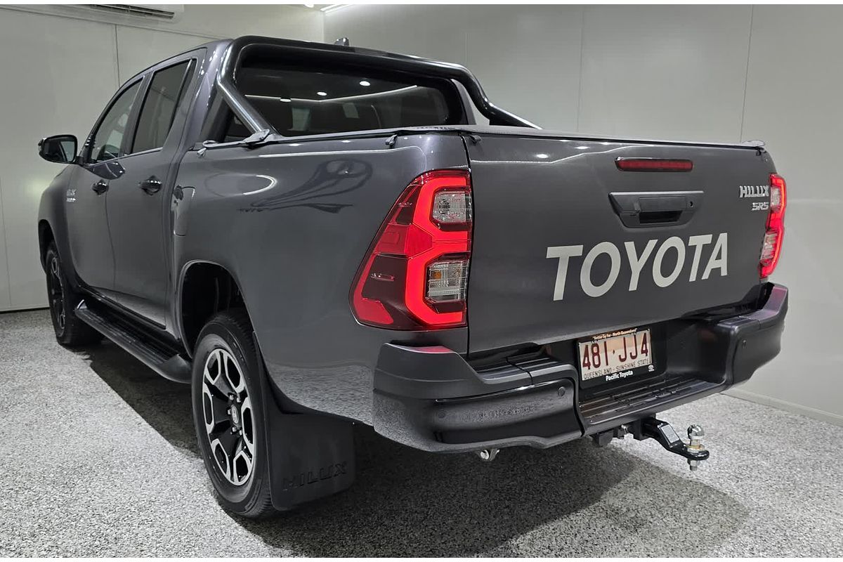2024 Toyota Hilux Hilux 4x4 SR5 2.8L T Diesel Automatic Double Cab 48V GUN126R 4X4