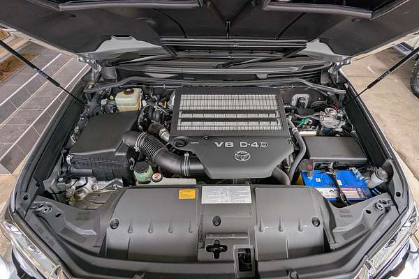 2020 Toyota Landcruiser Sahara VDJ200R