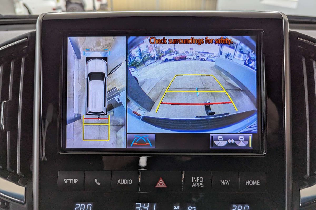 2020 Toyota Landcruiser Sahara VDJ200R