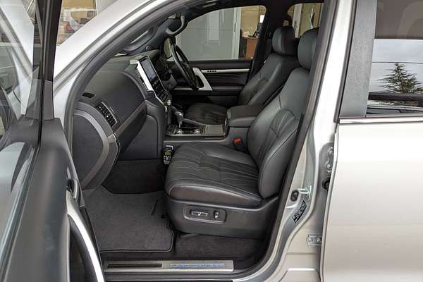 2020 Toyota Landcruiser Sahara VDJ200R