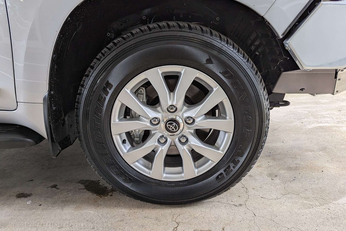 2020 Toyota Landcruiser Sahara VDJ200R