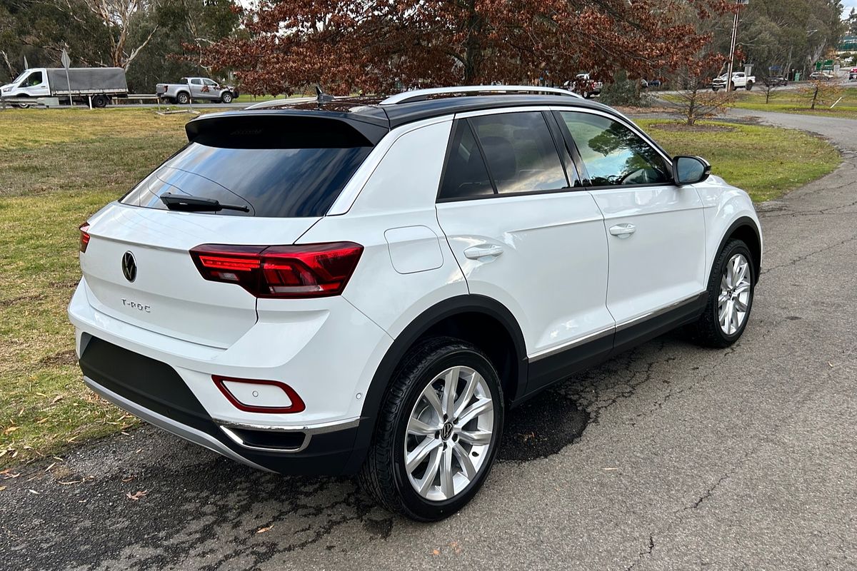 2025 Volkswagen T-Roc 110TSI Style D11