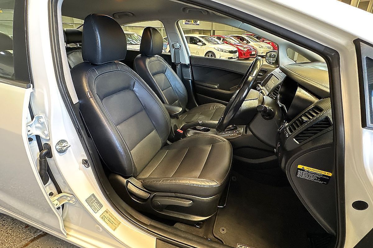 2015 Kia Cerato Si YD