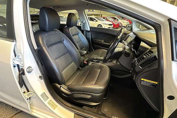 2015 Kia Cerato Si YD
