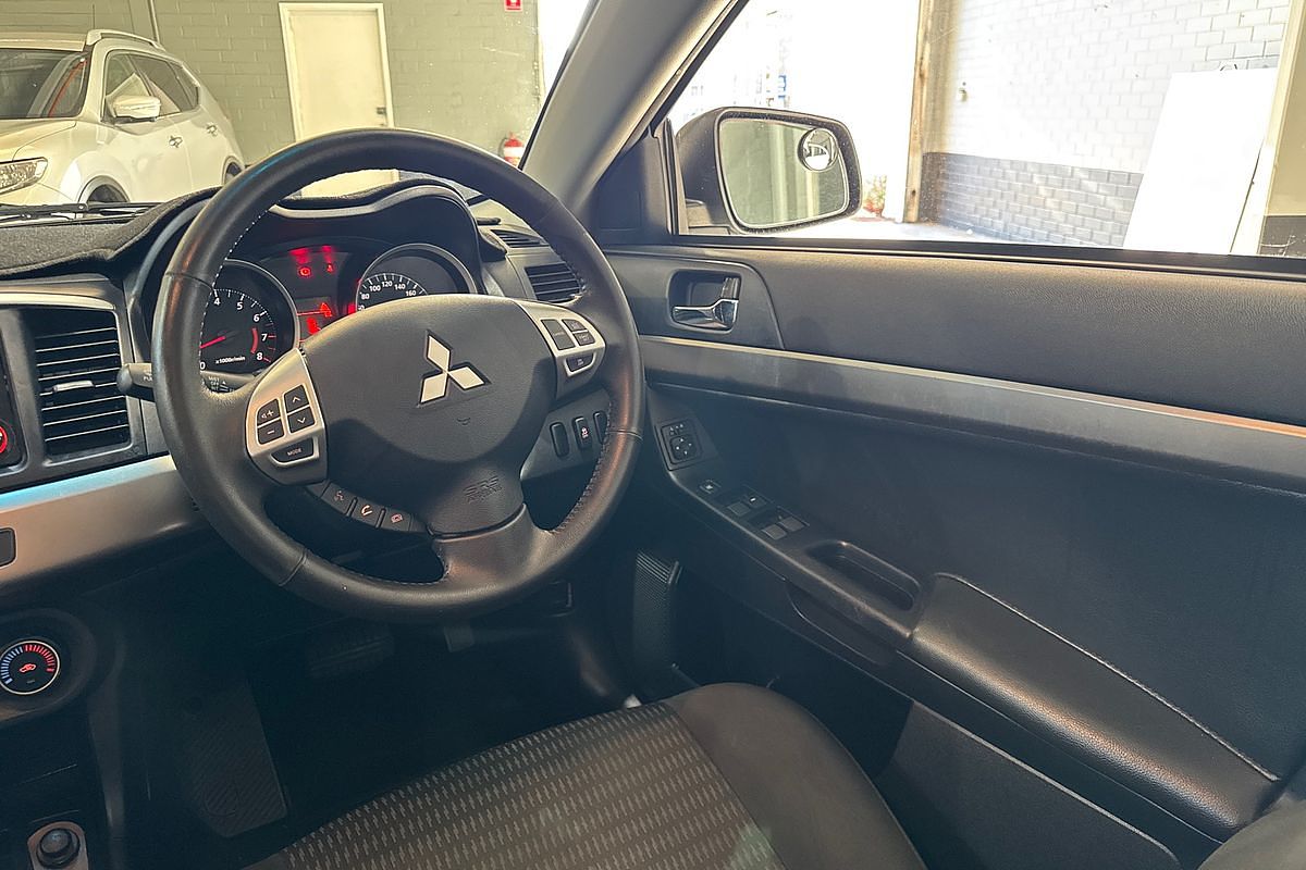 2013 Mitsubishi Lancer ES CJ