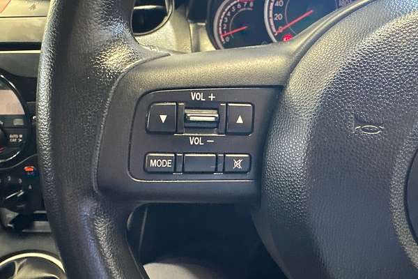 2013 Mazda 2 Neo Sport DE Series 2