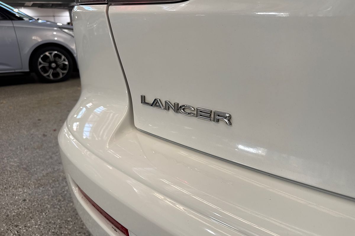 2013 Mitsubishi Lancer ES CJ