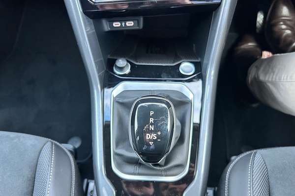 2025 Volkswagen T-Roc 110TSI Style D11