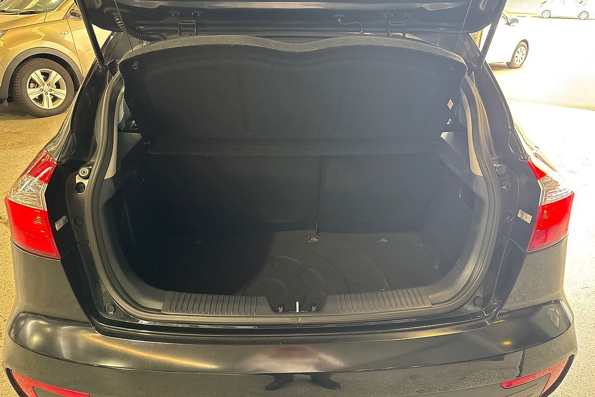 2016 Kia Rio S UB
