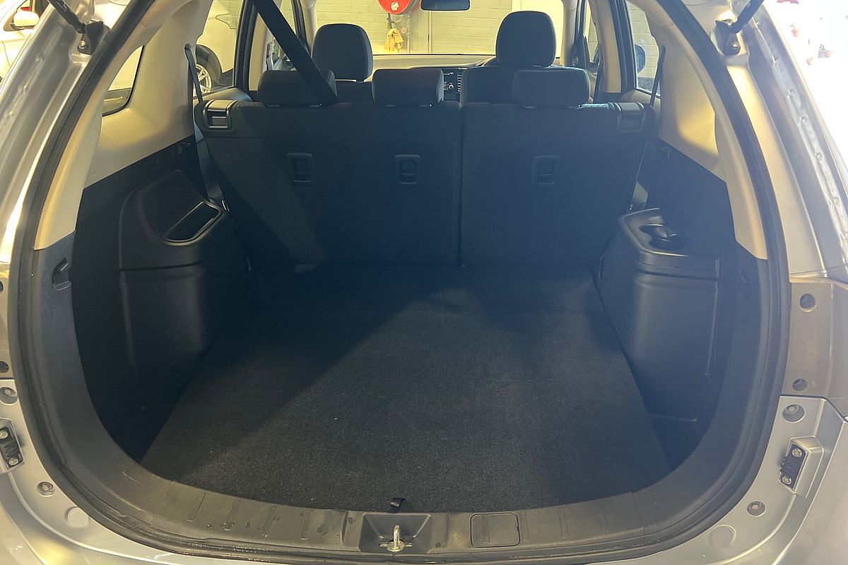 2013 Mitsubishi Outlander ES ZJ