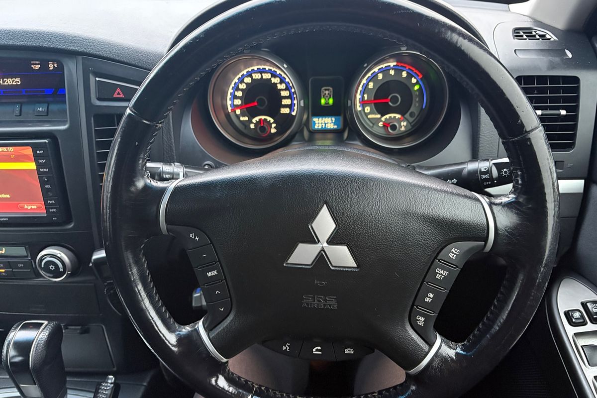 2010 Mitsubishi Pajero Activ NT