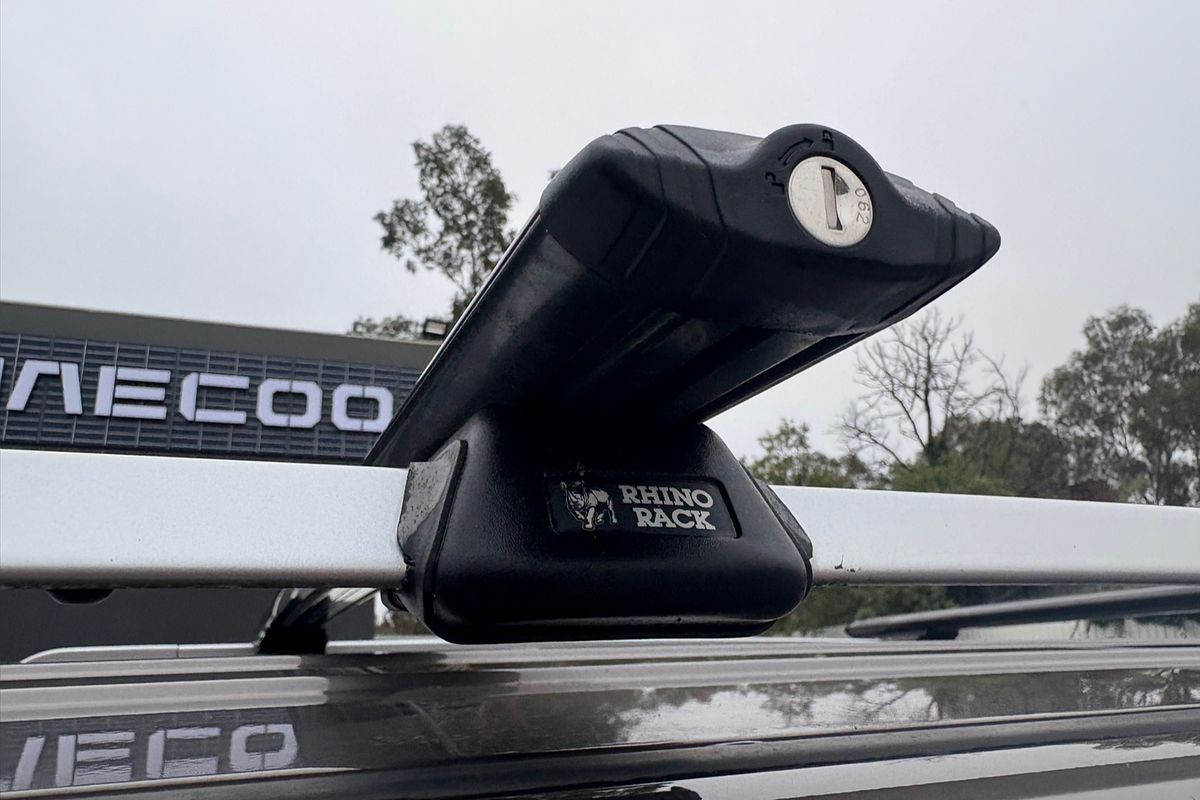 2010 Mitsubishi Pajero Activ NT