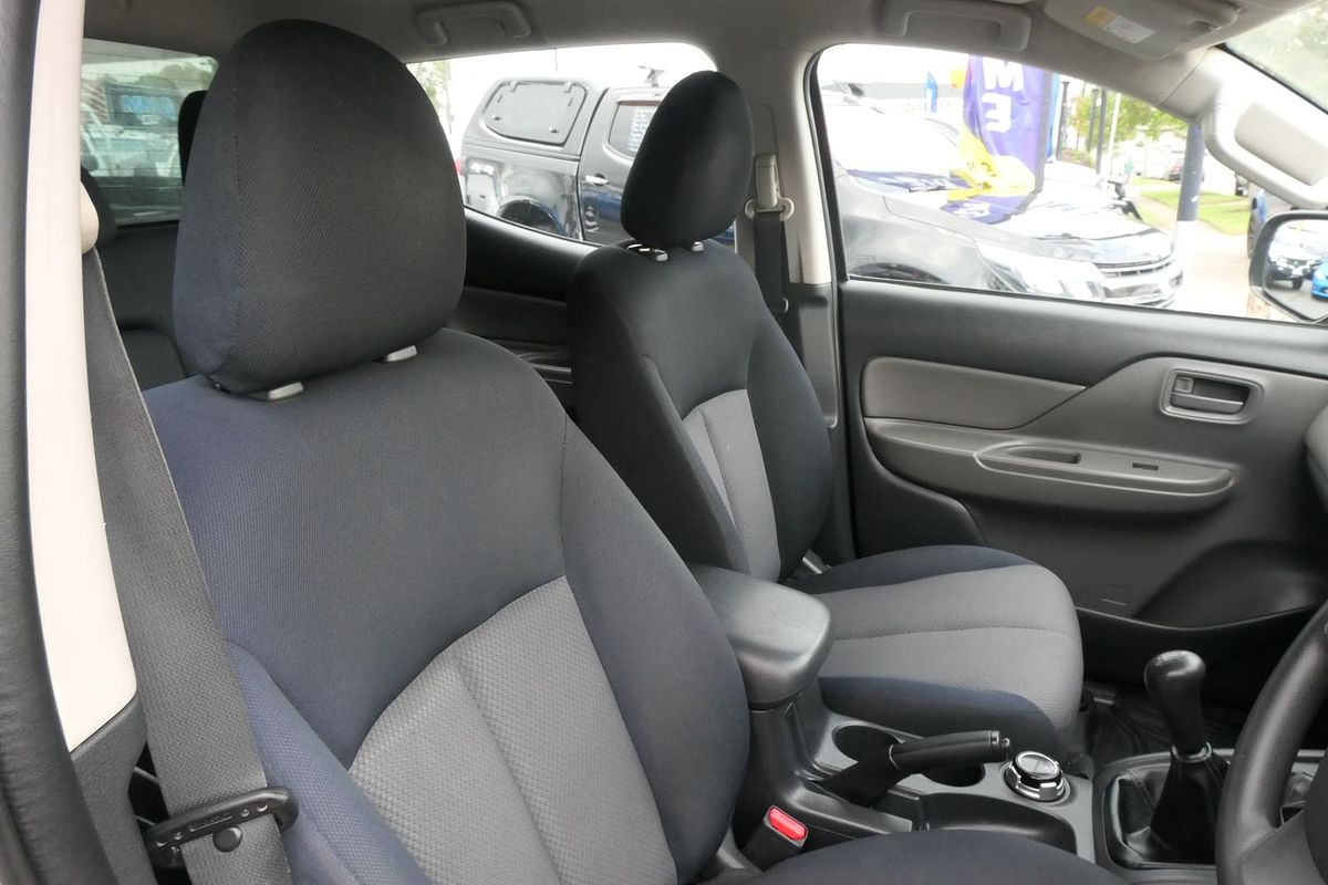 2016 Mitsubishi Triton GLX MQ 4X4
