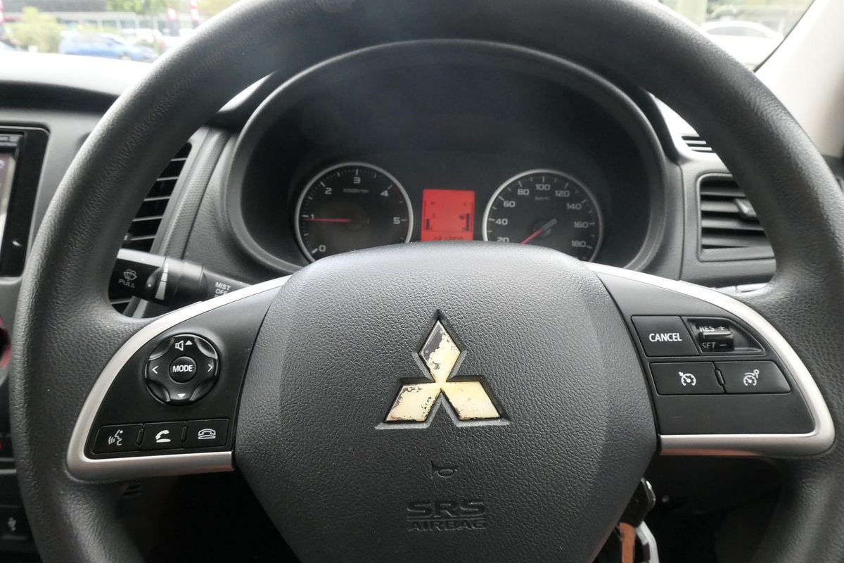 2016 Mitsubishi Triton GLX MQ 4X4