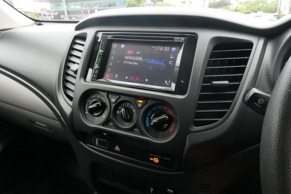 2016 Mitsubishi Triton GLX MQ 4X4