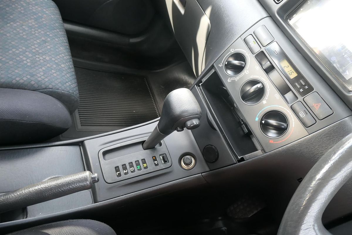 2006 Toyota Corolla Ascent ZZE122R