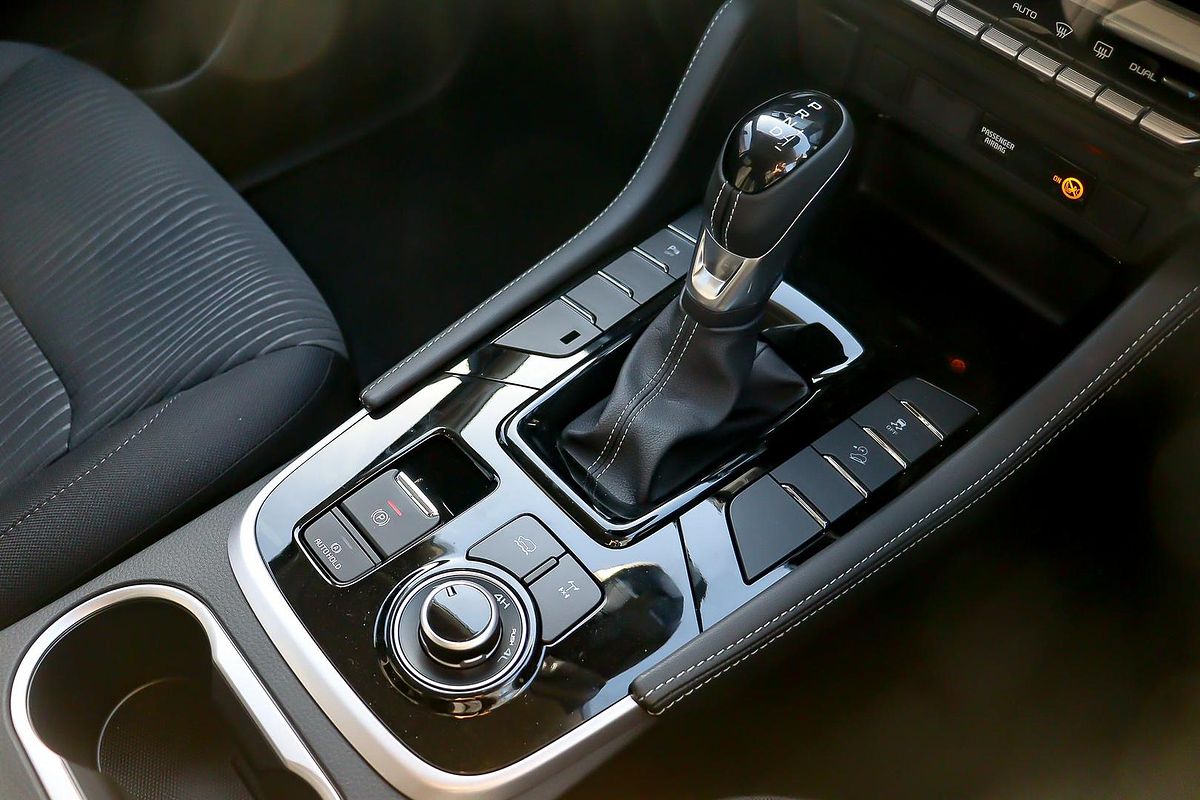 2025 Isuzu MU-X LS-U