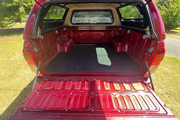 2016 Toyota Hilux SR5 GUN126R 4X4