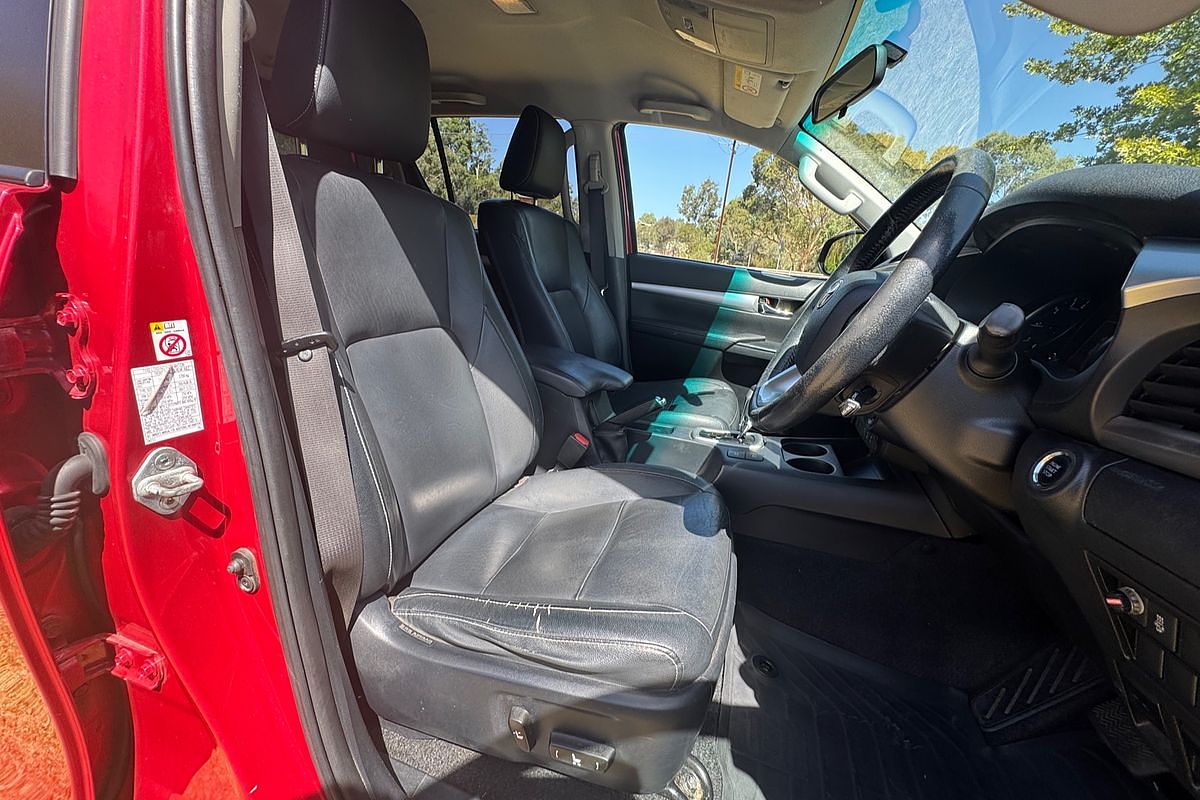 2016 Toyota Hilux SR5 GUN126R 4X4