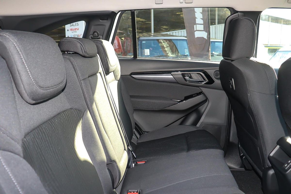2025 Isuzu MU-X LS-U