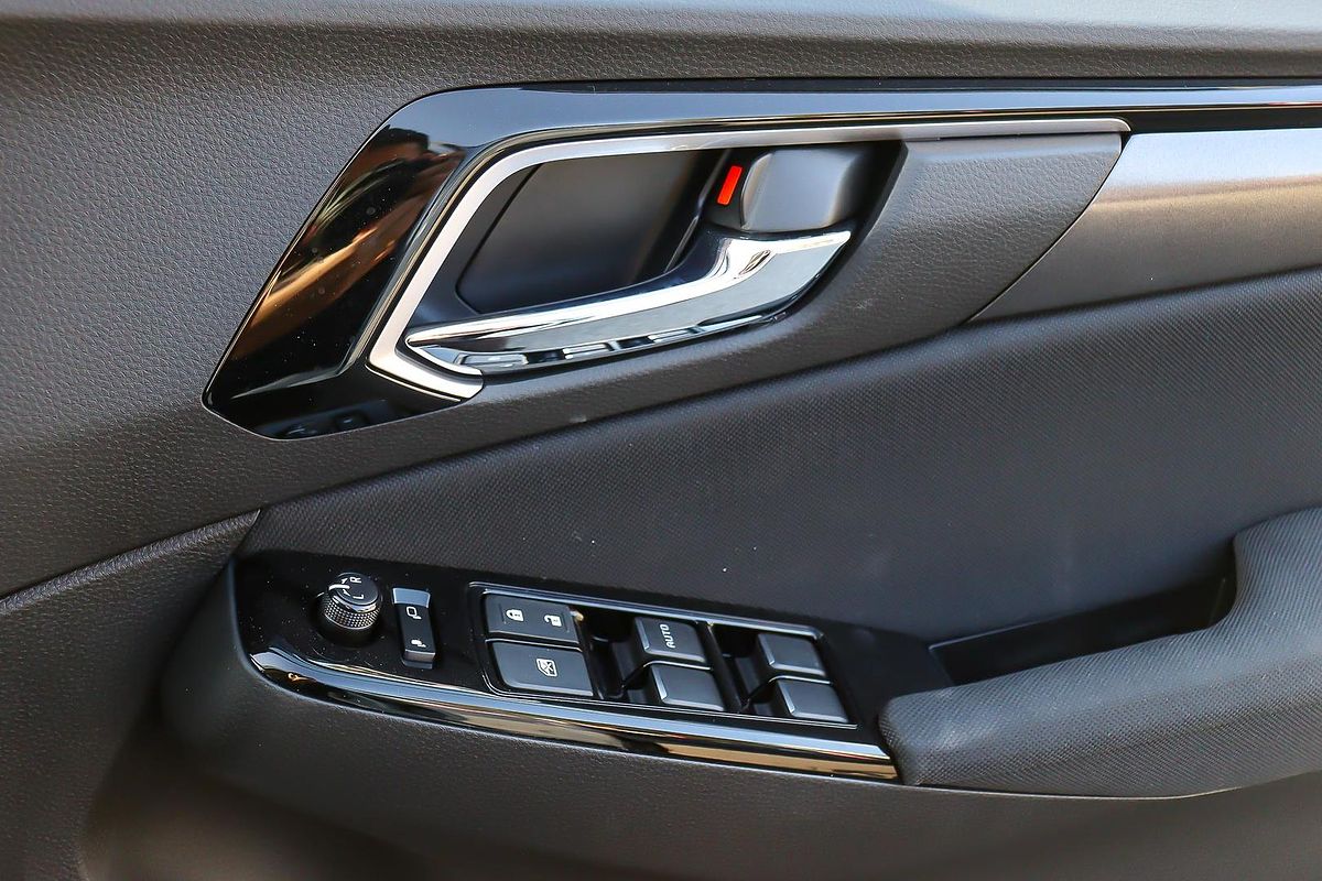 2025 Isuzu MU-X LS-U