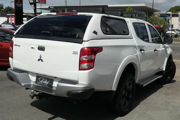 2017 Mitsubishi Triton GLX MQ 4X4