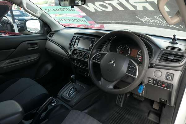 2017 Mitsubishi Triton GLX MQ 4X4