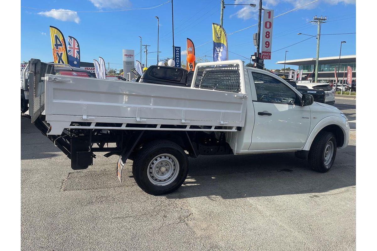 2017 Mitsubishi Triton GLX MQ 4X4