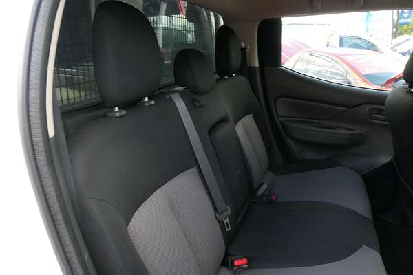 2017 Mitsubishi Triton GLX MQ 4X4