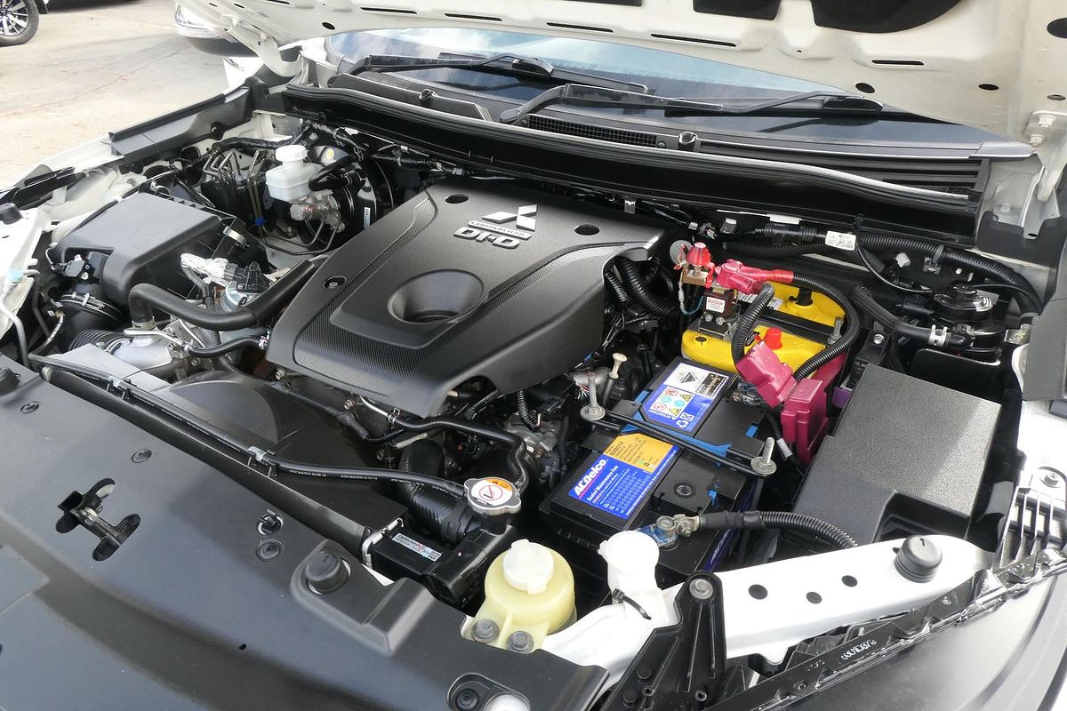 2019 Mitsubishi Triton GLS MR 4X4