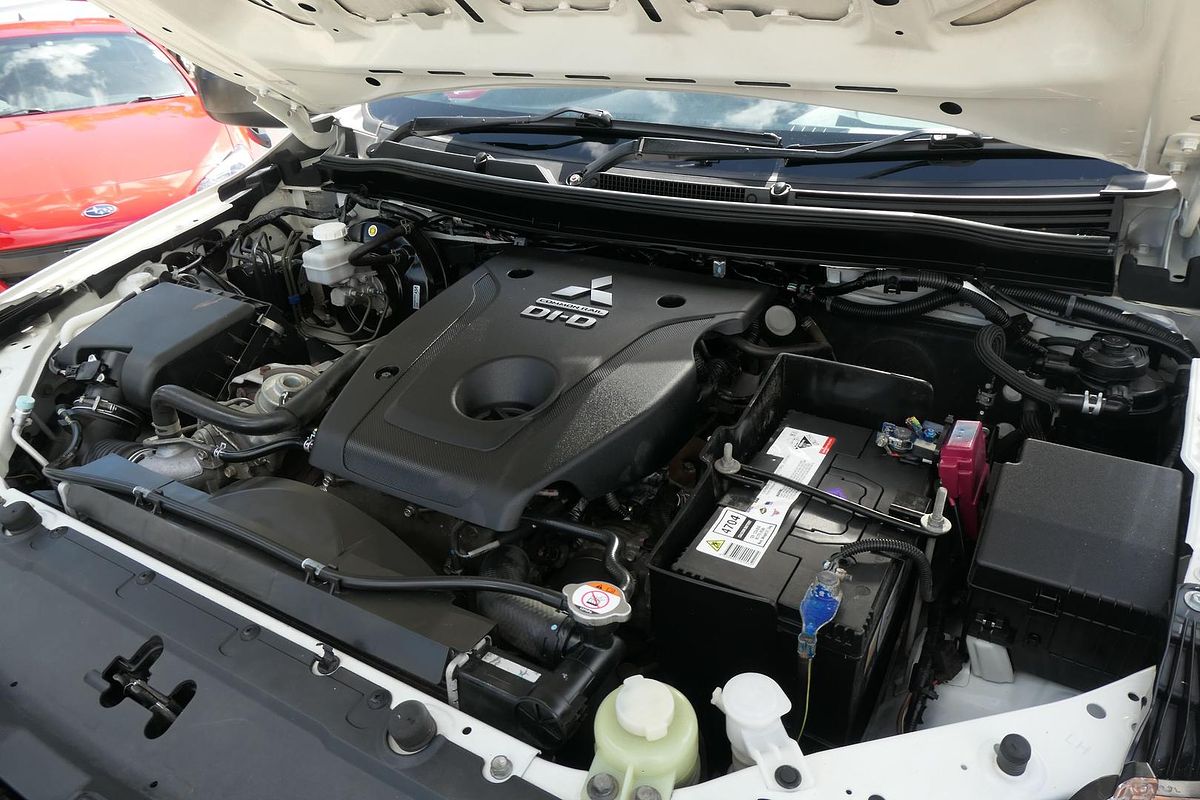 2017 Mitsubishi Triton GLX MQ 4X4