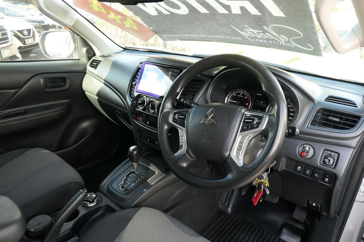 2019 Mitsubishi Triton GLX ADAS MR 4X4